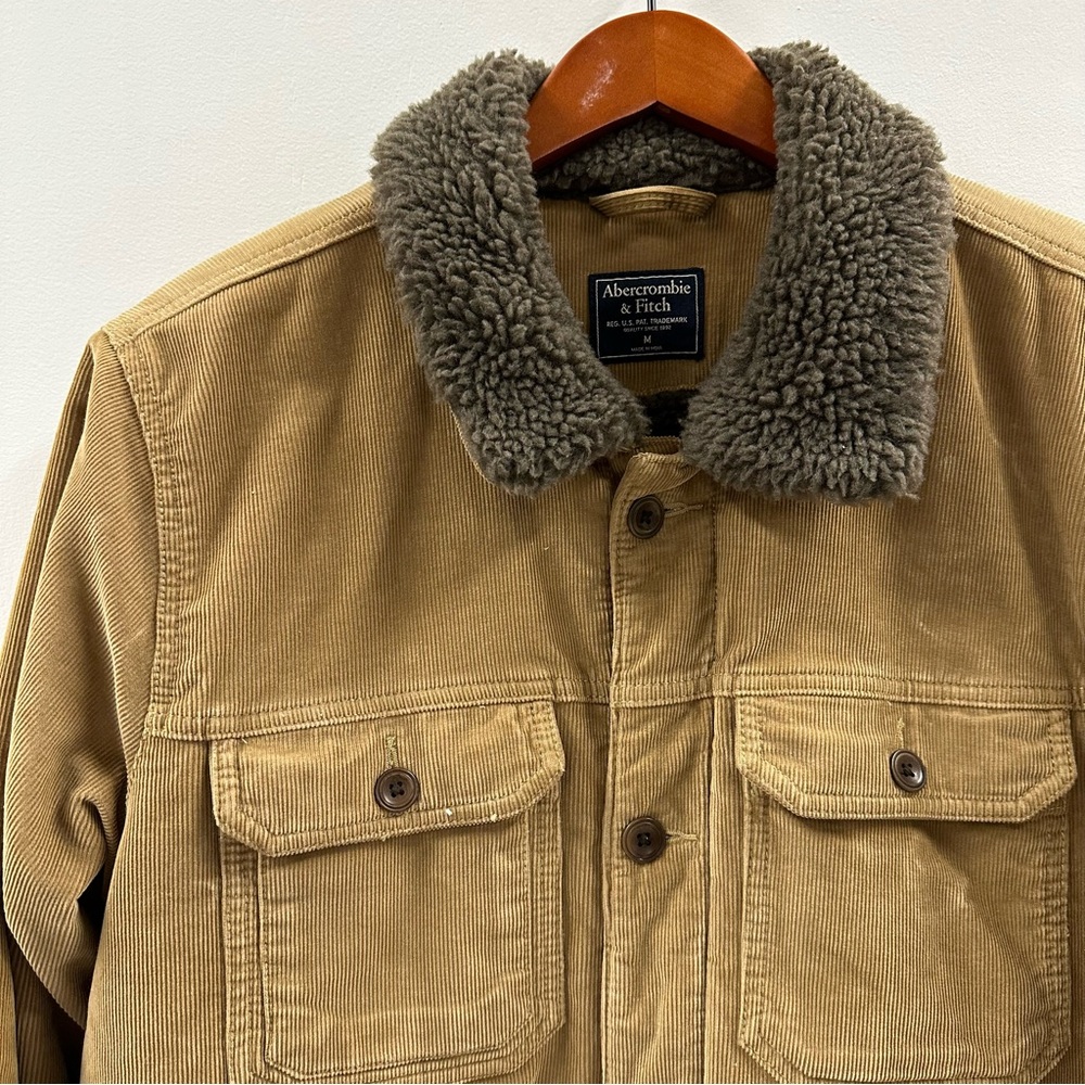 Abercrombie & Fitch Vintage Courduroy Sherpa Lined Jacket Medium